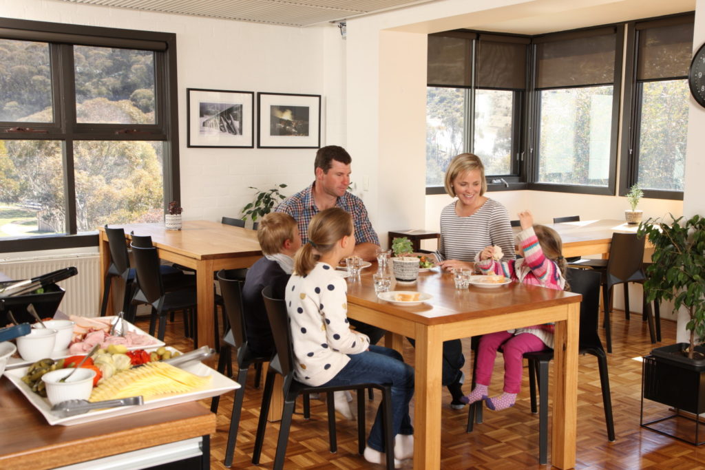 family eating lunch